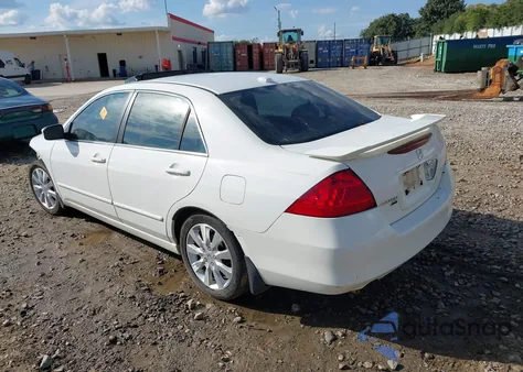 2007 Honda Accord 3.0 Ex из США, поврежденный, VIN 1HGCM66557A009032